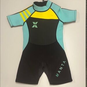 Manta Kids Swim Wetsuit - Black, Aqua, and Yellow size medium/ 4